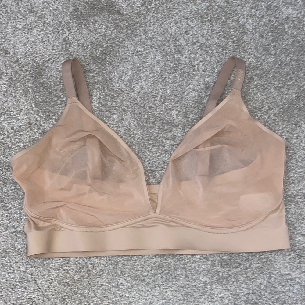 NWOT Smoothez Mesh Bralette